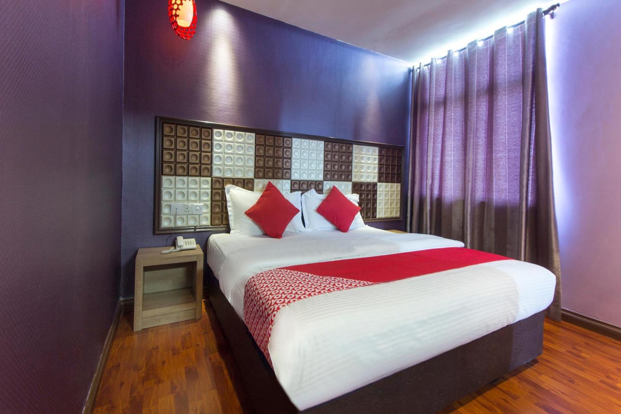 Oyo 90894 Hotel Smc I-City Σαχ Αλάμ Εξωτερικό φωτογραφία